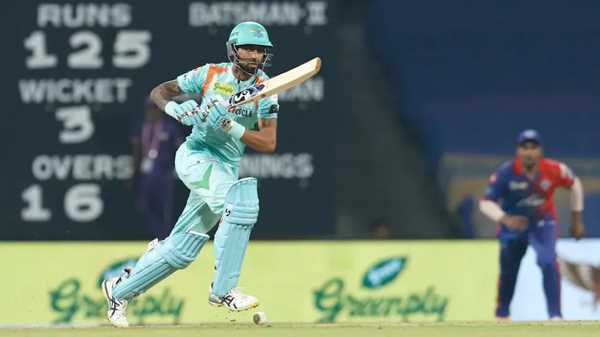 आईपीएल 2022 : रोमांचक मुकाबले में लखनऊ ने दिल्ली को हराया, आयुष बदोनी ने छक्का मार के जिताया